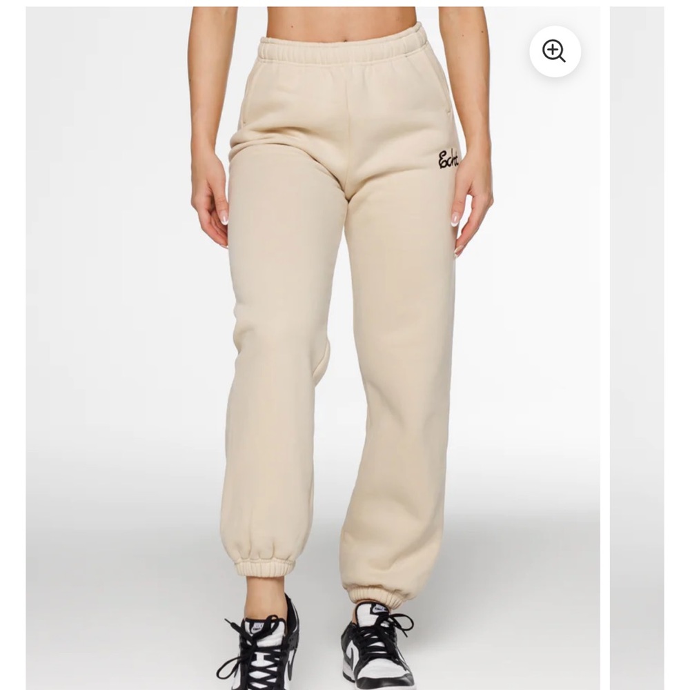 Script joggers- ECHT new with tags, never opened